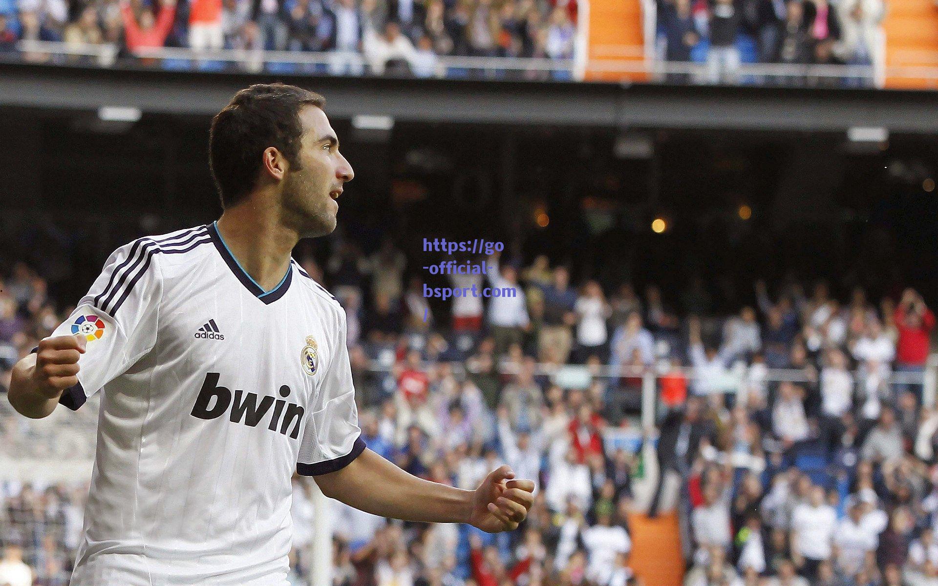 绿茵魔术师惊艳全场,这次盘带技术刷新认知!